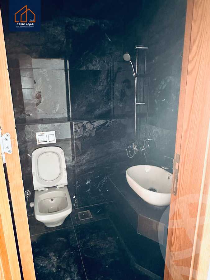 https://aqarmap.com.eg/ar/listing/5789363-for-rent-cairo-new-cairo-compounds-hyde-park-park-corner-hyde-park