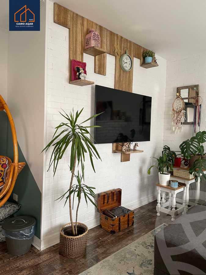 https://aqarmap.com.eg/en/listing/5791716-for-sale-cairo-new-cairo-lrhb-city-phase-5-ibn-al-nafees-st