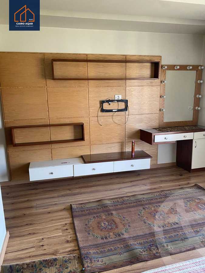 https://aqarmap.com.eg/en/listing/5806056-for-sale-cairo-new-cairo-lrhb-city-mtdd-lrhb-phase-10-farouk-el-baz-st