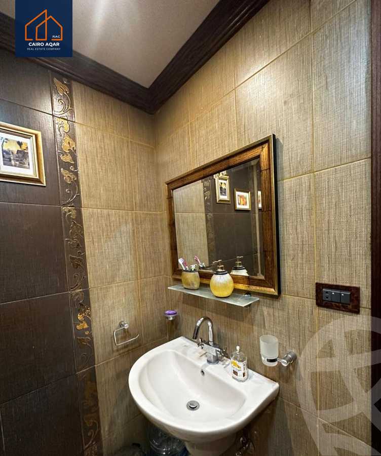 https://aqarmap.com.eg/en/listing/5815550-for-sale-cairo-new-cairo-lrhb-city-phase-5-talaat-mostafa-st