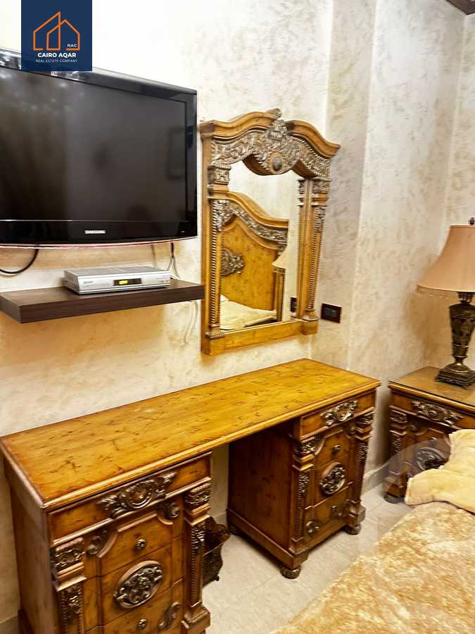 https://aqarmap.com.eg/en/listing/5815550-for-sale-cairo-new-cairo-lrhb-city-phase-5-talaat-mostafa-st
