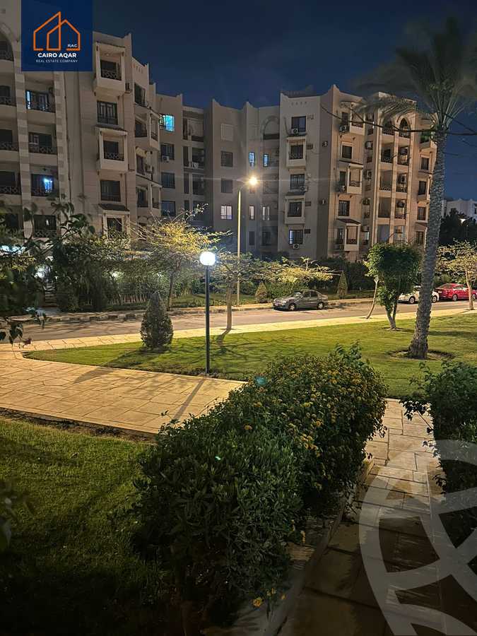 https://aqarmap.com.eg/en/listing/5815550-for-sale-cairo-new-cairo-lrhb-city-phase-5-talaat-mostafa-st