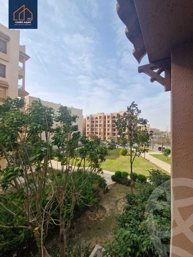 https://aqarmap.com.eg/en/listing/5820566-for-sale-cairo-new-cairo-lrhb-city-phase-5-ibn-al-nafees-st