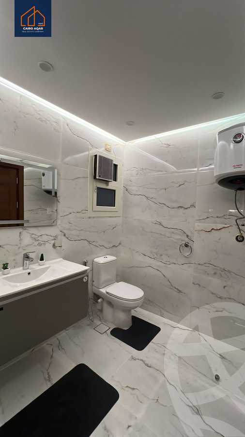 https://aqarmap.com.eg/en/listing/5839553-for-rent-cairo-new-cairo-lrhb-city-phase-1-ahmed-rami-st