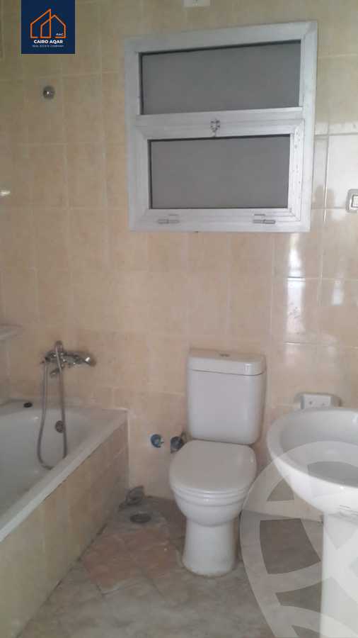 https://aqarmap.com.eg/en/listing/5843301-for-sale-cairo-new-cairo-lrhb-city-mtdd-lrhb-phase-8
