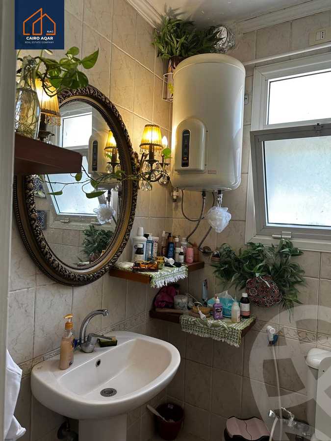 https://aqarmap.com.eg/en/listing/5843336-for-sale-cairo-new-cairo-lrhb-city-phase-4-mostafa-kamel-st