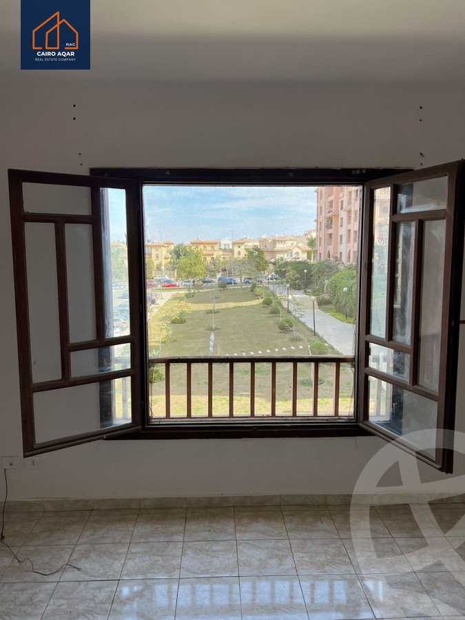 https://aqarmap.com.eg/en/listing/5855013-for-rent-cairo-new-cairo-lrhb-city-phase-5-ibn-rushd-st