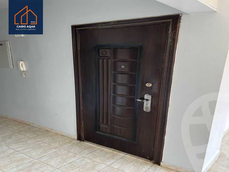 https://aqarmap.com.eg/en/listing/5855368-for-rent-cairo-new-cairo-lrhb-city-phase-5-talaat-mostafa-st