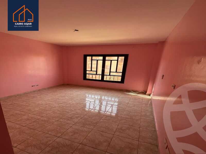 https://aqarmap.com.eg/en/listing/5855368-for-rent-cairo-new-cairo-lrhb-city-phase-5-talaat-mostafa-st