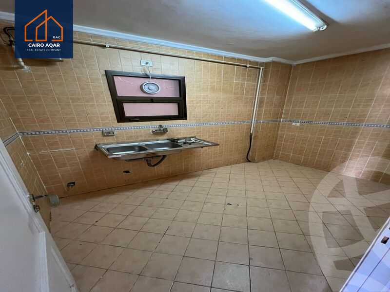 https://aqarmap.com.eg/en/listing/5855368-for-rent-cairo-new-cairo-lrhb-city-phase-5-talaat-mostafa-st