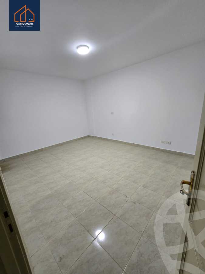 https://aqarmap.com.eg/en/listing/5857405-for-sale-cairo-new-cairo-lrhb-city-mtdd-lrhb-phase-7