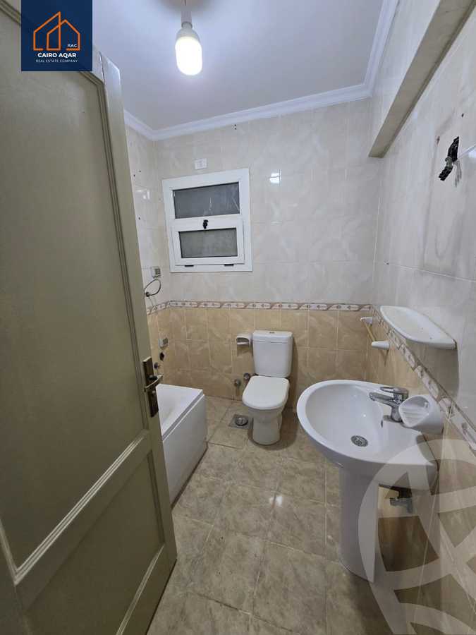 https://aqarmap.com.eg/en/listing/5857405-for-sale-cairo-new-cairo-lrhb-city-mtdd-lrhb-phase-7