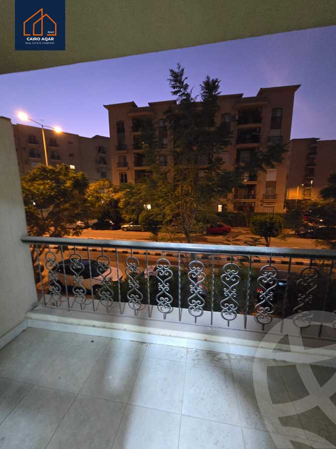 https://aqarmap.com.eg/en/listing/5857405-for-sale-cairo-new-cairo-lrhb-city-mtdd-lrhb-phase-7