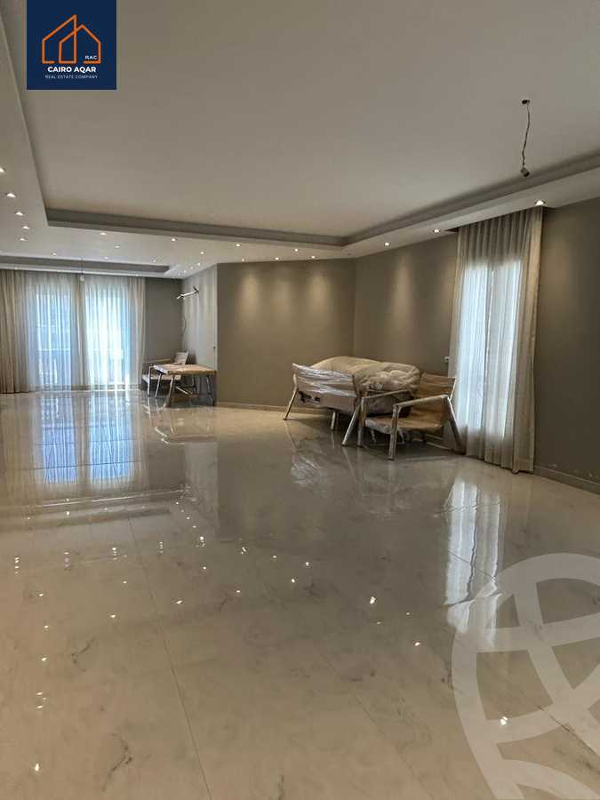 https://aqarmap.com.eg/en/listing/5859718-for-sale-cairo-new-cairo-compounds-mountain-view-hyde-park