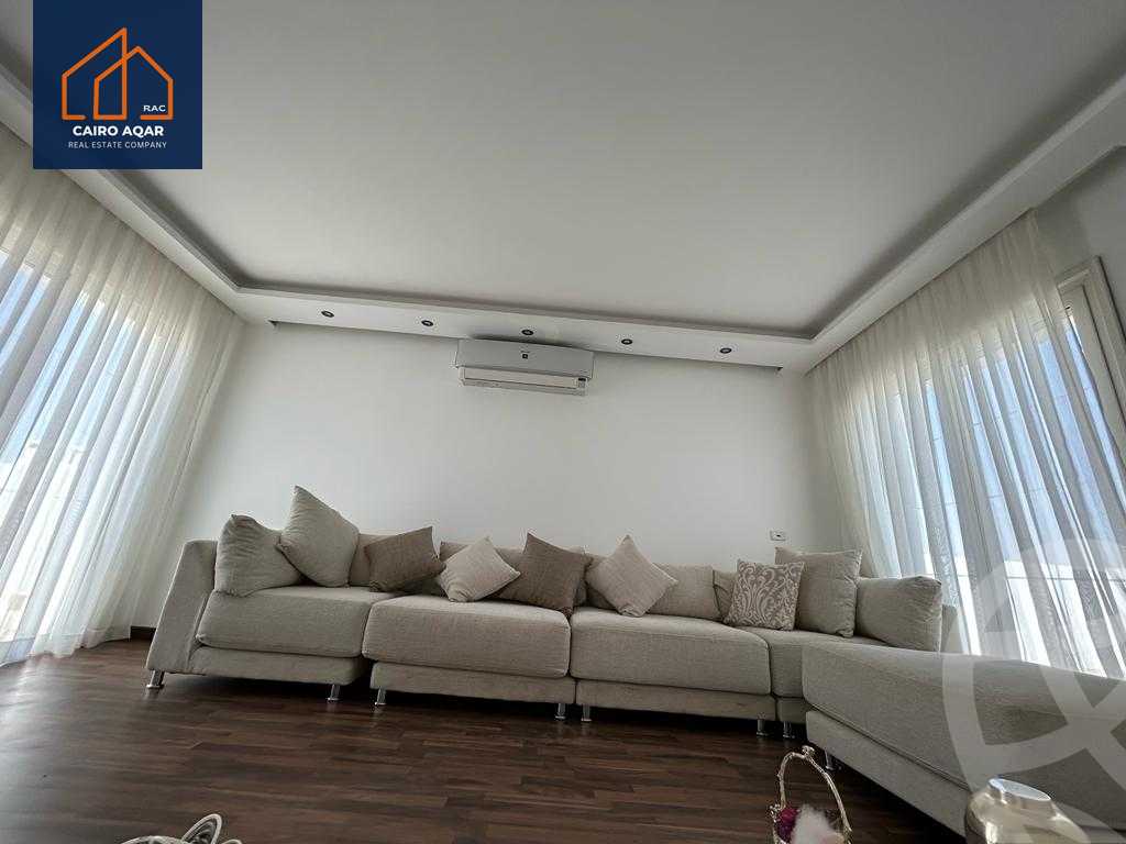 https://aqarmap.com.eg/en/listing/5859718-for-sale-cairo-new-cairo-compounds-mountain-view-hyde-park