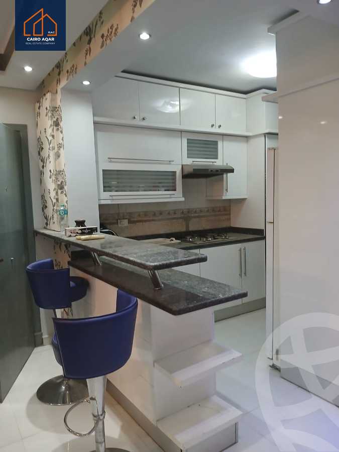 https://aqarmap.com.eg/ar/listing/5859853-for-rent-cairo-new-cairo-lrhb-city-mtdd-lrhb-doctor-ahmed-zewail-st