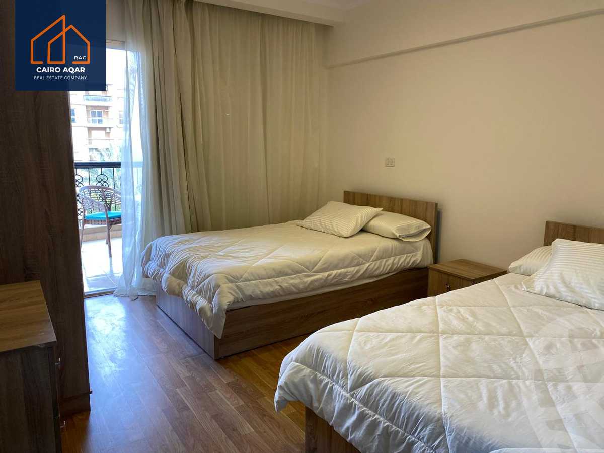 https://aqarmap.com.eg/en/listing/5870226-for-rent-cairo-new-cairo-lrhb-city-phase-8