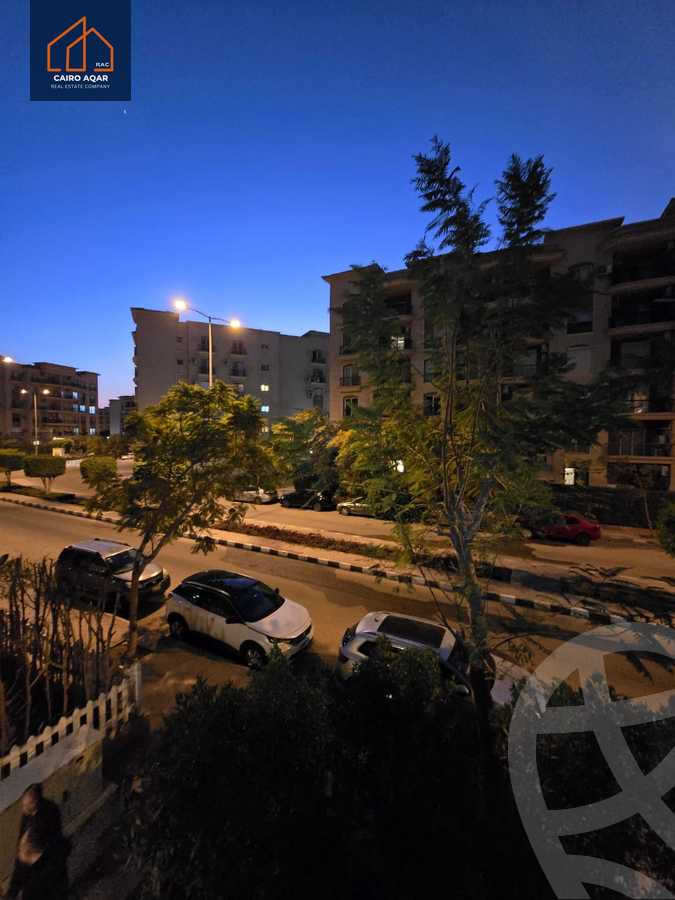 https://aqarmap.com.eg/ar/listing/5870268-for-sale-cairo-new-cairo-lrhb-city-phase-7