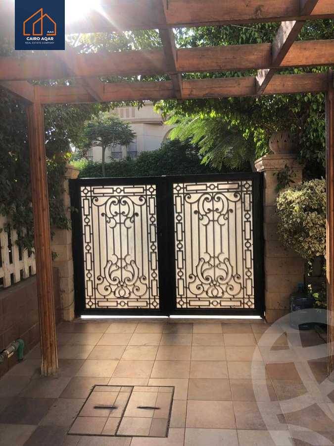 https://aqarmap.com.eg/en/listing/5879889-for-sale-cairo-new-cairo-lrhb-city-phase-2-osama-ibn-zaid-st