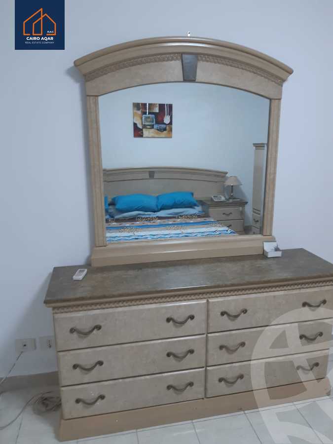 https://aqarmap.com.eg/en/listing/5883154-for-sale-cairo-new-cairo-lrhb-city-phase-5