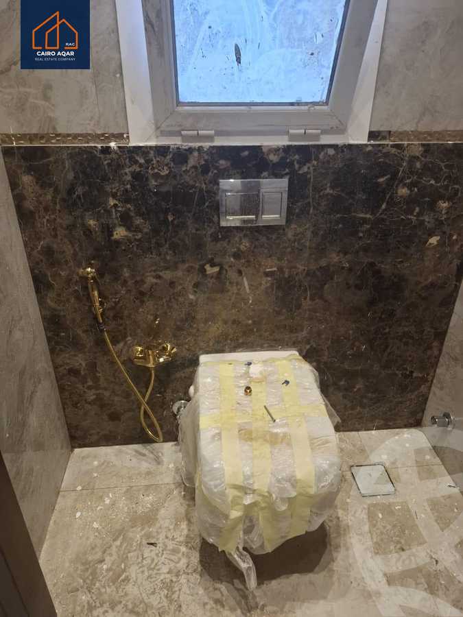 https://aqarmap.com.eg/ar/listing/5883600-for-rent-cairo-new-cairo-compounds-mountain-view-hyde-park