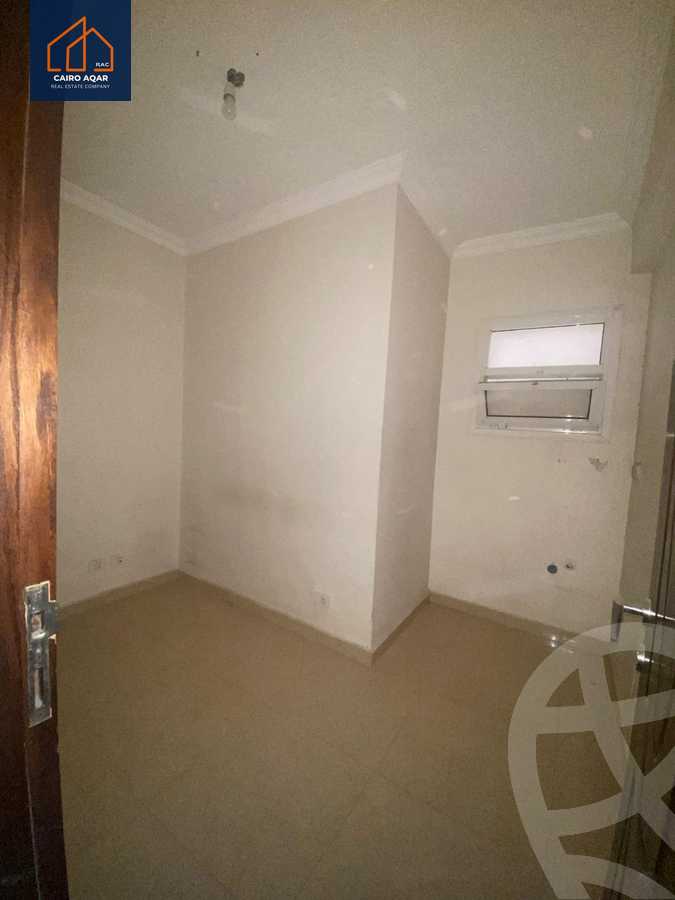 https://aqarmap.com.eg/en/listing/5885918-for-sale-cairo-new-cairo-lrhb-city-mtdd-lrhb-phase-7