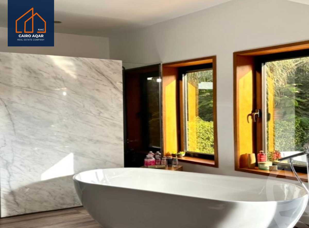 https://aqarmap.com.eg/en/listing/5886059-for-sale-cairo-new-cairo-lrhb-city-phase-3-farid-shawqi-st