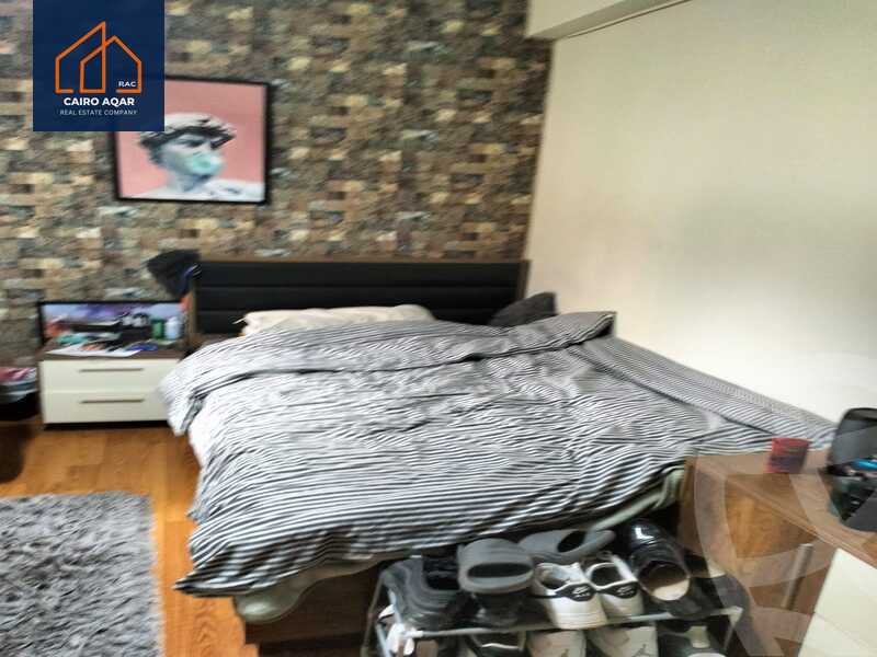 https://aqarmap.com.eg/en/listing/5920489-for-sale-cairo-new-cairo-lrhb-city-mtdd-lrhb-phase-9