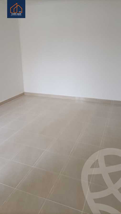 https://aqarmap.com.eg/en/listing/5925650-for-rent-cairo-new-cairo-lrhb-city-mtdd-lrhb-phase-8