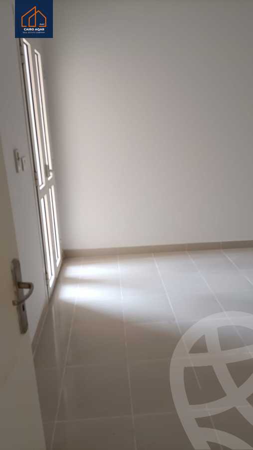 https://aqarmap.com.eg/en/listing/5925650-for-rent-cairo-new-cairo-lrhb-city-mtdd-lrhb-phase-8