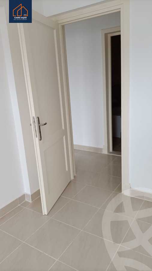 https://aqarmap.com.eg/en/listing/5925650-for-rent-cairo-new-cairo-lrhb-city-mtdd-lrhb-phase-8