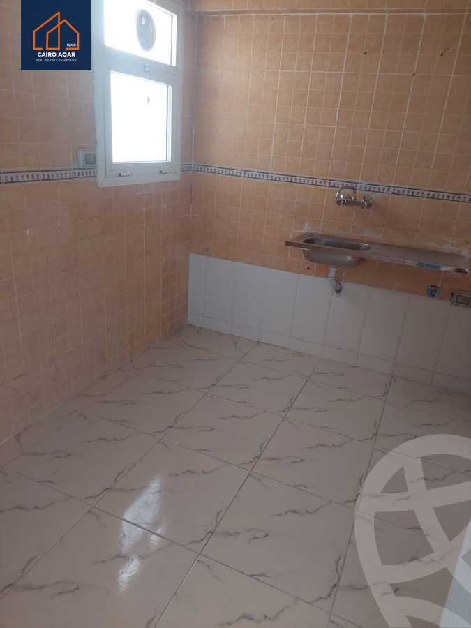 https://aqarmap.com.eg/en/listing/5925852-for-sale-cairo-new-cairo-lrhb-city-mtdd-lrhb-phase-8