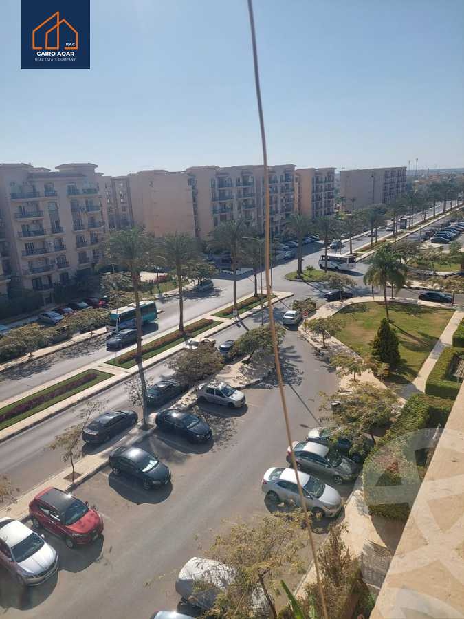 https://aqarmap.com.eg/en/listing/5925852-for-sale-cairo-new-cairo-lrhb-city-mtdd-lrhb-phase-8