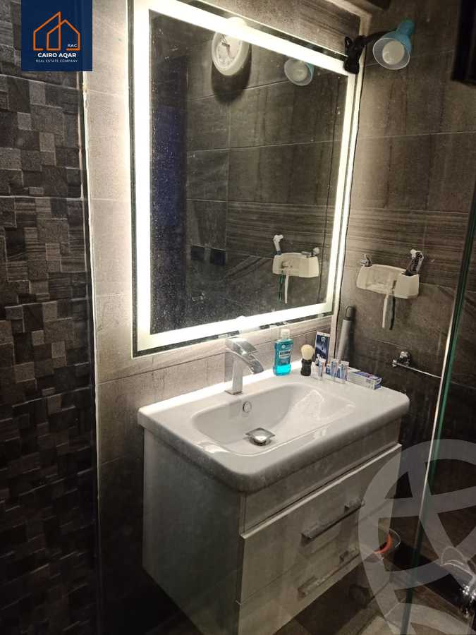 https://aqarmap.com.eg/en/listing/5928955-for-rent-cairo-new-cairo-lrhb-city-phase-8