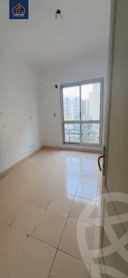 https://aqarmap.com.eg/en/listing/5929718-for-rent-cairo-new-cairo-lrhb-city-mtdd-lrhb-phase-9