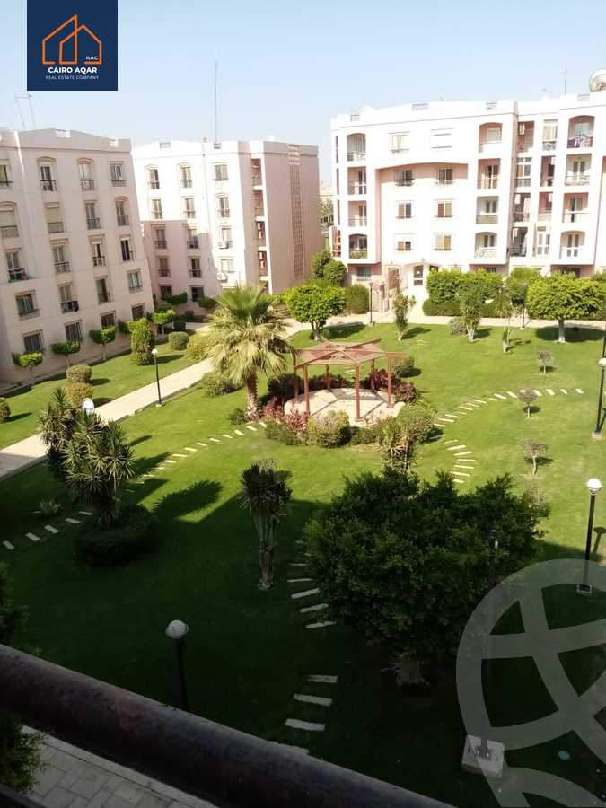 https://aqarmap.com.eg/en/listing/5932530-for-sale-cairo-new-cairo-lrhb-city-phase-1-youssef-el-sebaey-st