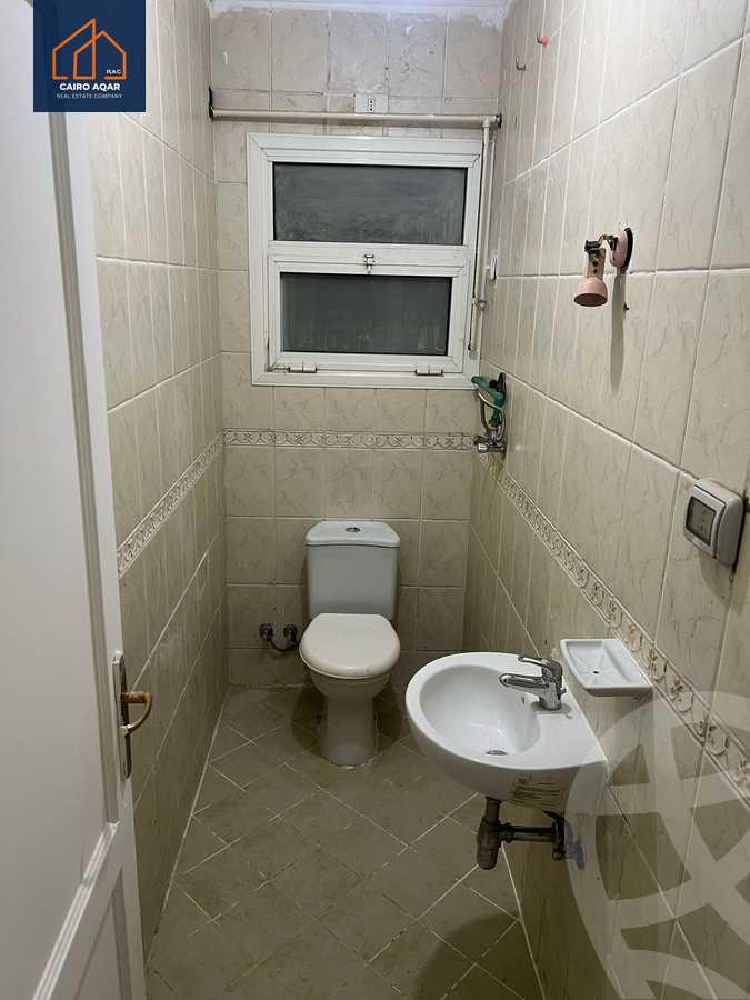 https://aqarmap.com.eg/en/listing/5935409-for-rent-cairo-new-cairo-lrhb-city-phase-8