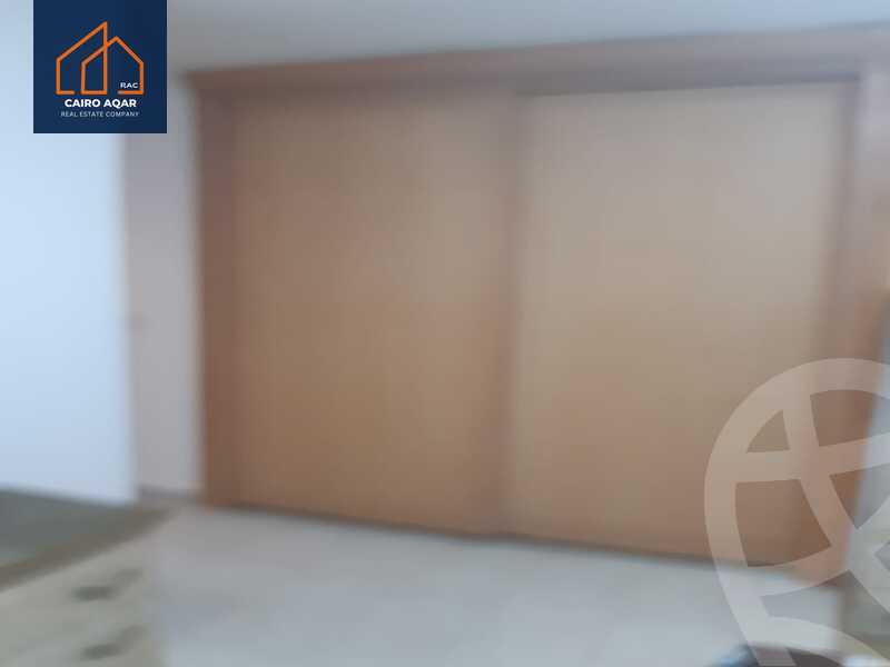 https://aqarmap.com.eg/en/listing/5937618-for-sale-cairo-new-cairo-lrhb-city-phase-5-talaat-mostafa-st