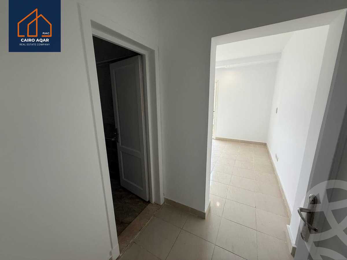 https://aqarmap.com.eg/en/listing/5938294-for-sale-cairo-new-cairo-lrhb-city-mtdd-lrhb-phase-7