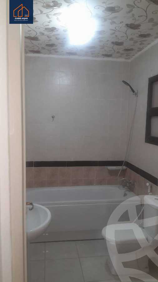 https://aqarmap.com.eg/ar/listing/5944360-for-rent-cairo-new-cairo-lrhb-city-phase-5