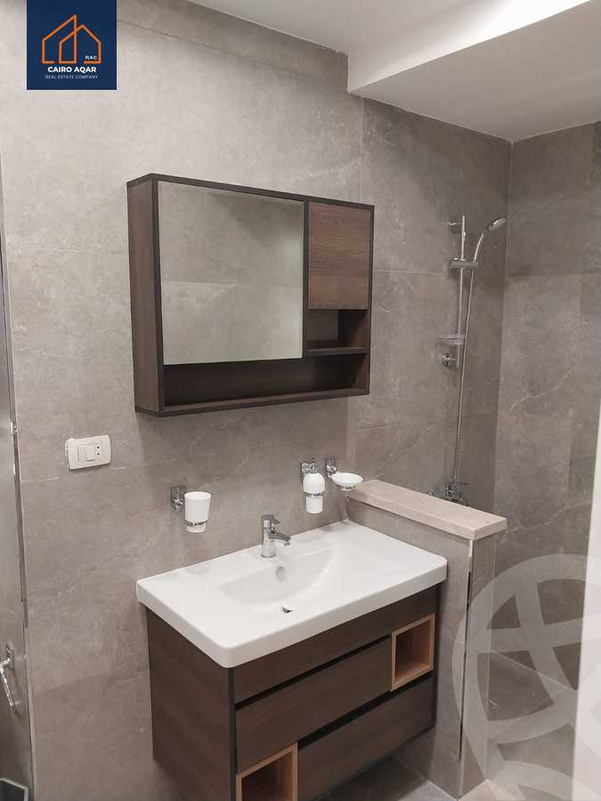https://aqarmap.com.eg/ar/listing/5944416-for-rent-cairo-new-cairo-lrhb-city-phase-2-shr-tl-t-mstfy