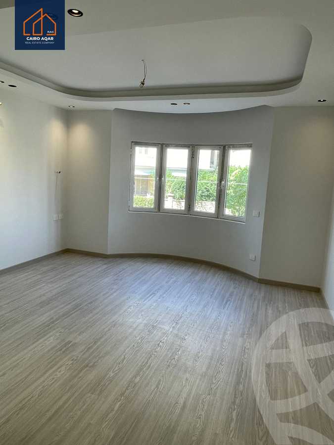 https://aqarmap.com.eg/en/listing/5945245-for-rent-cairo-new-cairo-compounds-mountain-view-hyde-park