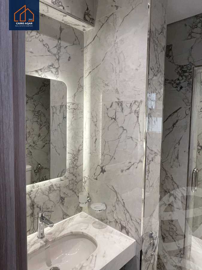 https://aqarmap.com.eg/en/listing/5945245-for-rent-cairo-new-cairo-compounds-mountain-view-hyde-park