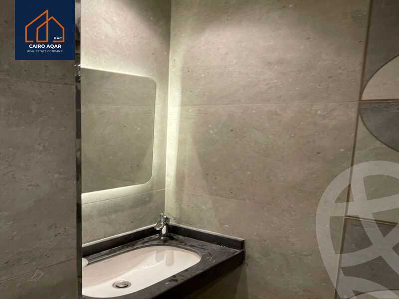 https://aqarmap.com.eg/en/listing/5945546-for-rent-cairo-new-cairo-compounds-mountain-view-hyde-park