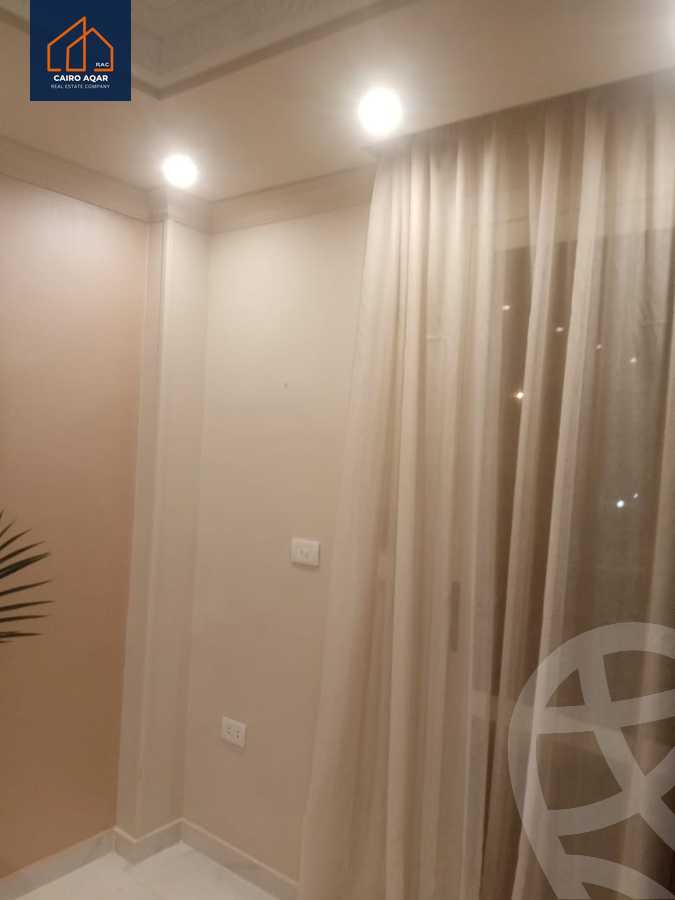 https://aqarmap.com.eg/en/listing/5949427-for-sale-cairo-new-cairo-lrhb-city-phase-4-mostafa-el-nahaas-st