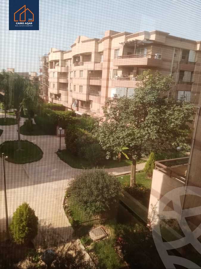 https://aqarmap.com.eg/en/listing/5949427-for-sale-cairo-new-cairo-lrhb-city-phase-4-mostafa-el-nahaas-st