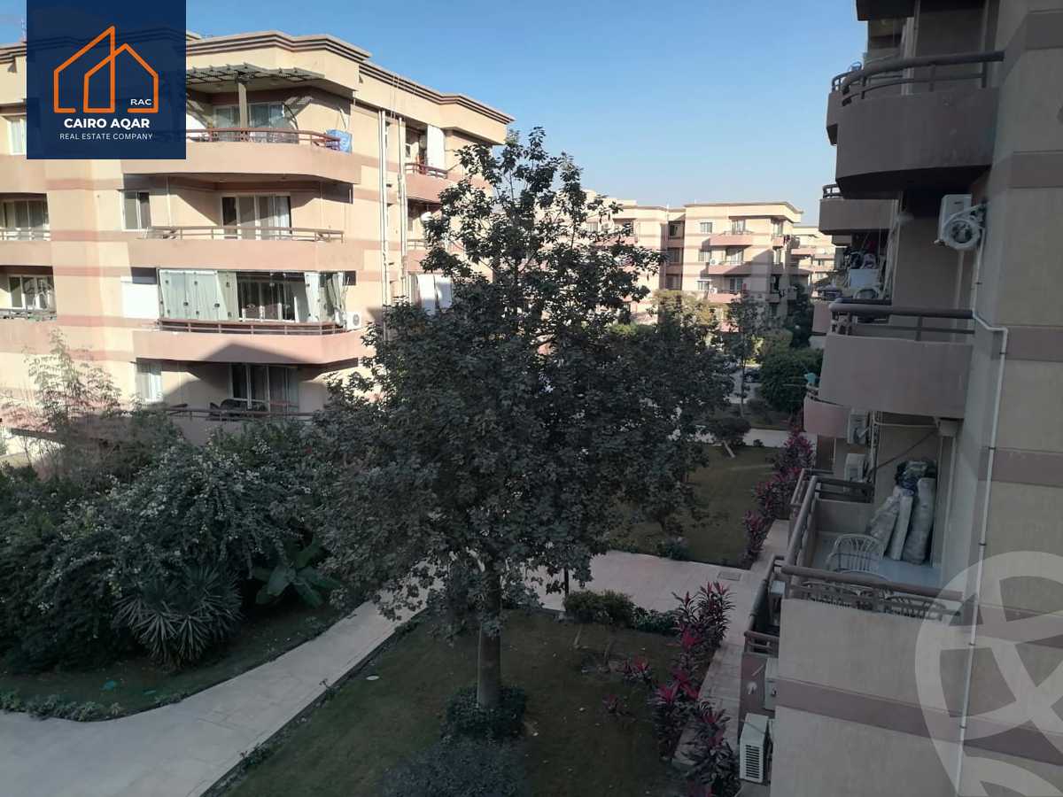 https://aqarmap.com.eg/en/listing/5949427-for-sale-cairo-new-cairo-lrhb-city-phase-4-mostafa-el-nahaas-st