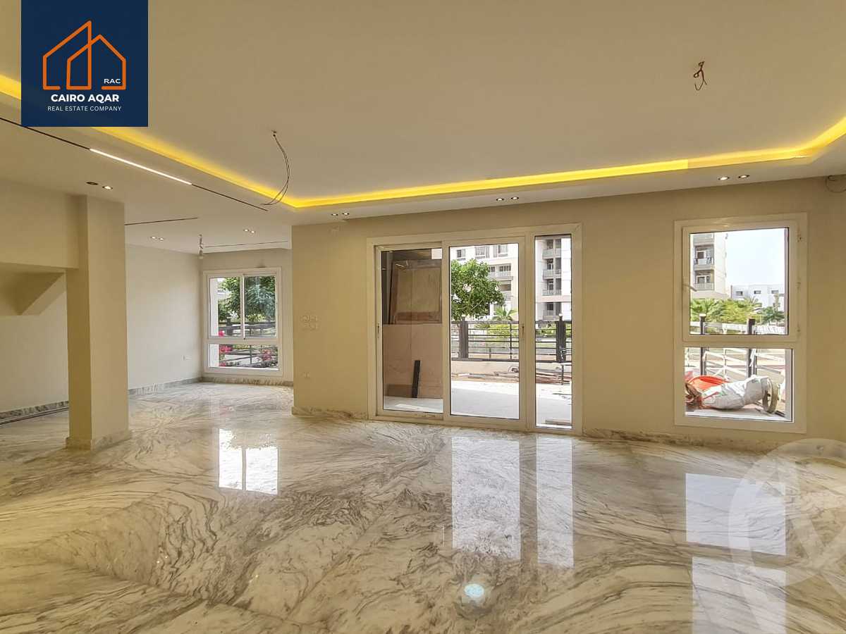 https://aqarmap.com.eg/en/listing/5954376-for-rent-cairo-new-cairo-compounds-hyde-park-centre-ville-hyde-park