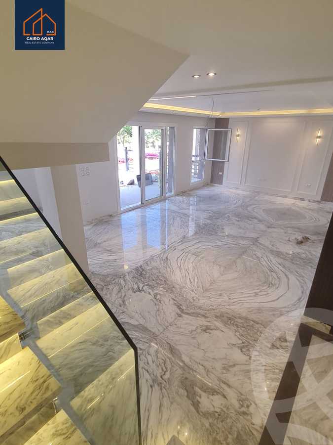 https://aqarmap.com.eg/en/listing/5954376-for-rent-cairo-new-cairo-compounds-hyde-park-centre-ville-hyde-park