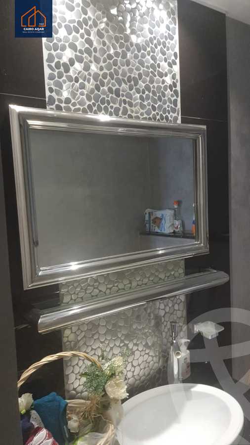 https://aqarmap.com.eg/en/listing/5958016-for-sale-cairo-new-cairo-lrhb-city-mtdd-lrhb-phase-8